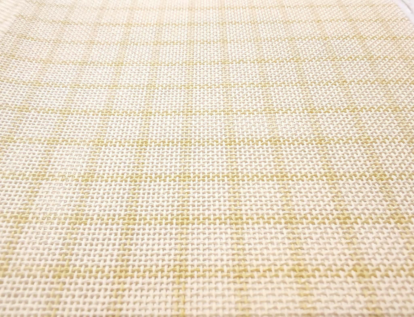 Bézs színű rácsozott hímzővászon 10öltés/cm 25 count 50x60cm