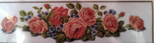 Rózsák Keresztszemes készlet leszámolható és előnyomott egyben